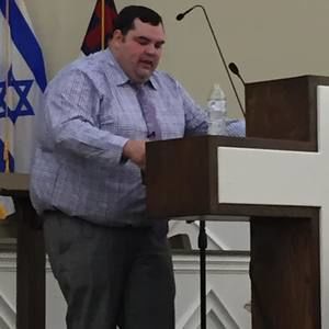 Meet your Posher, Lee